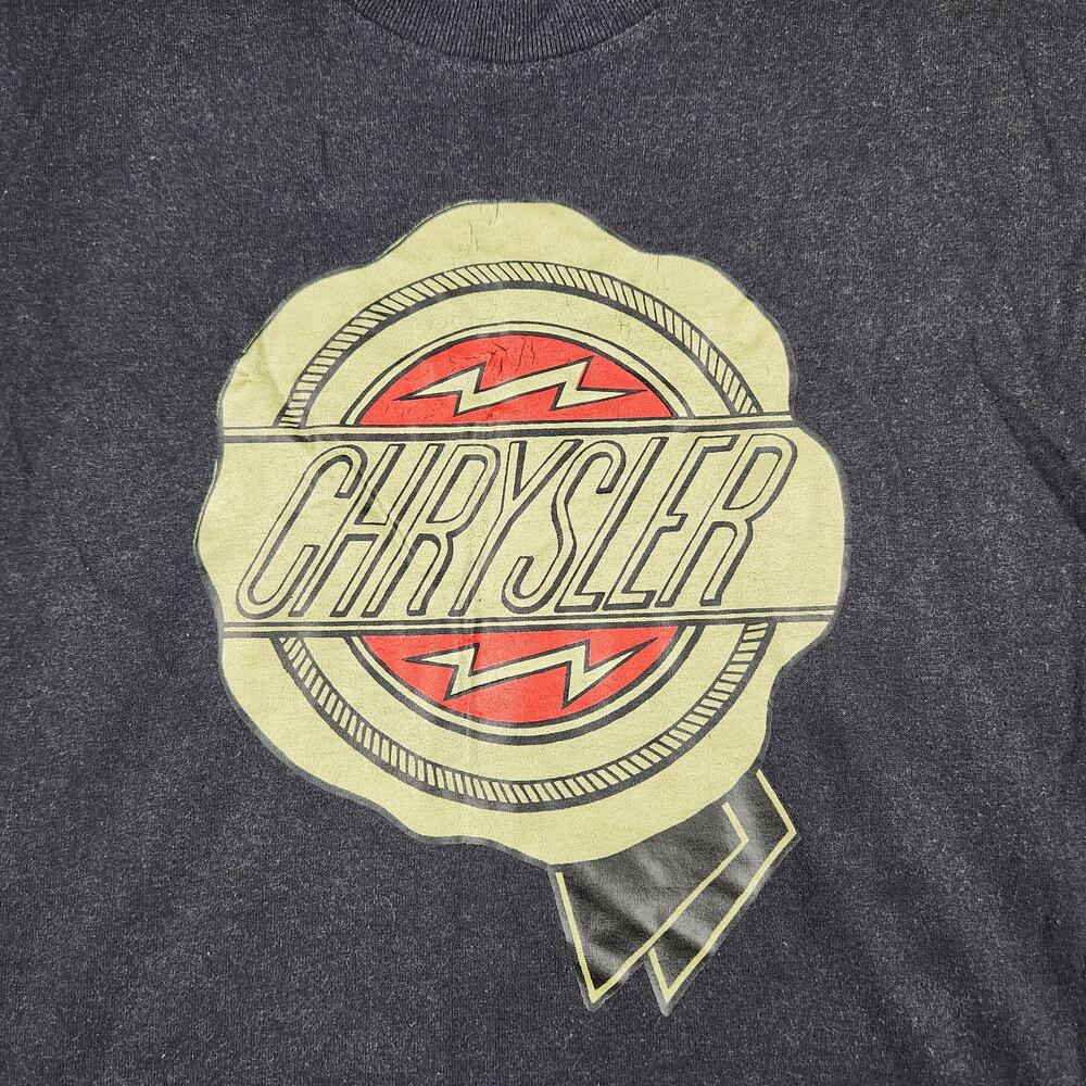 Vintage Chrysler Shirt Mens XL Gray Logo Graphic Car Auto USA 90s 80s Lightning